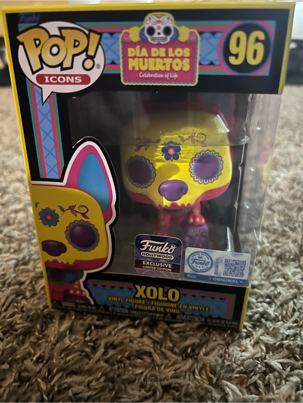 Funko Pop! Xolo Día de Los Muertos Yellow Purple Pink Vinyl Figure